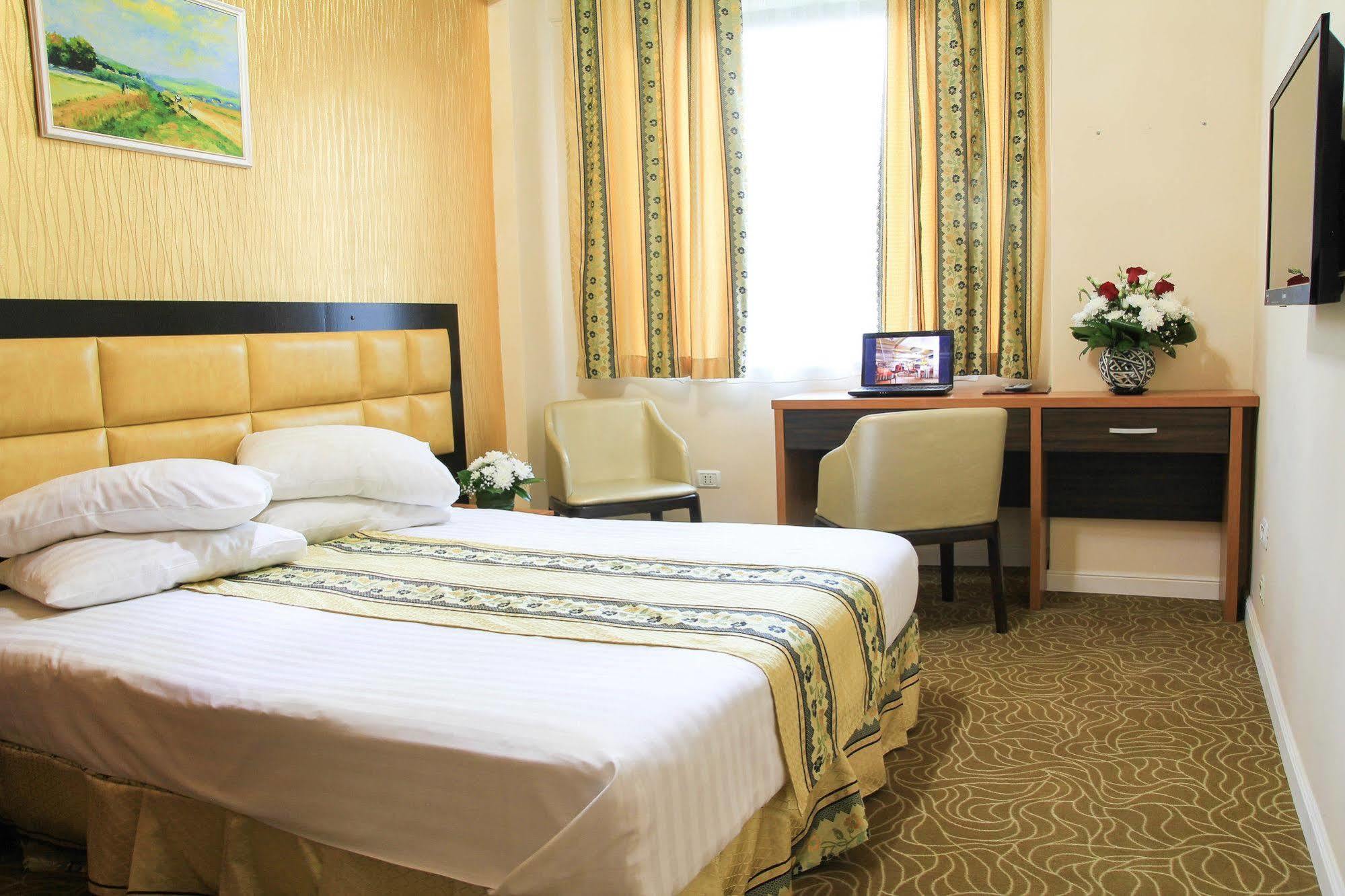 Best Western Hotel Lev Or I Bucharest Exterior photo